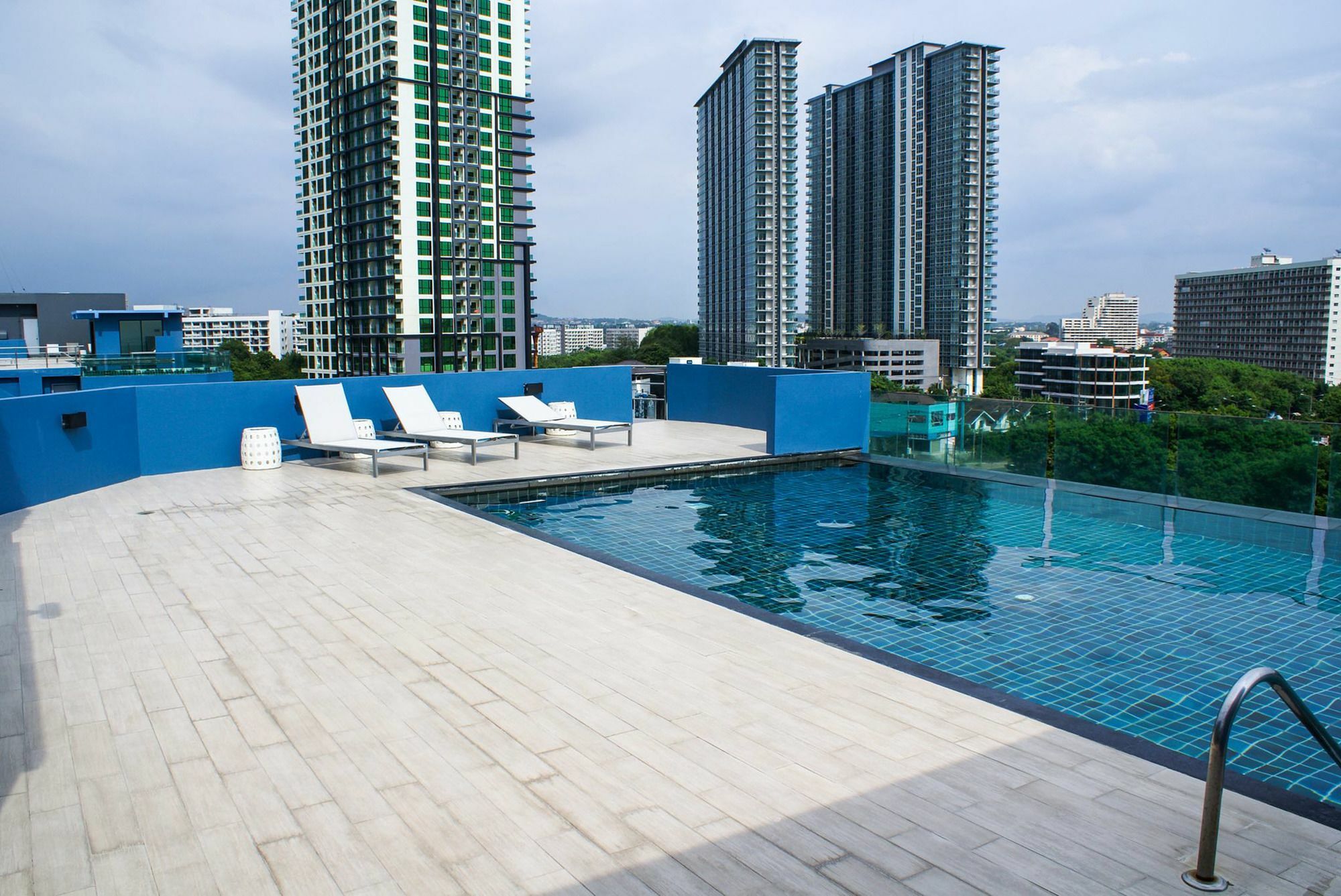 Acqua Jomtien Hotel 3*