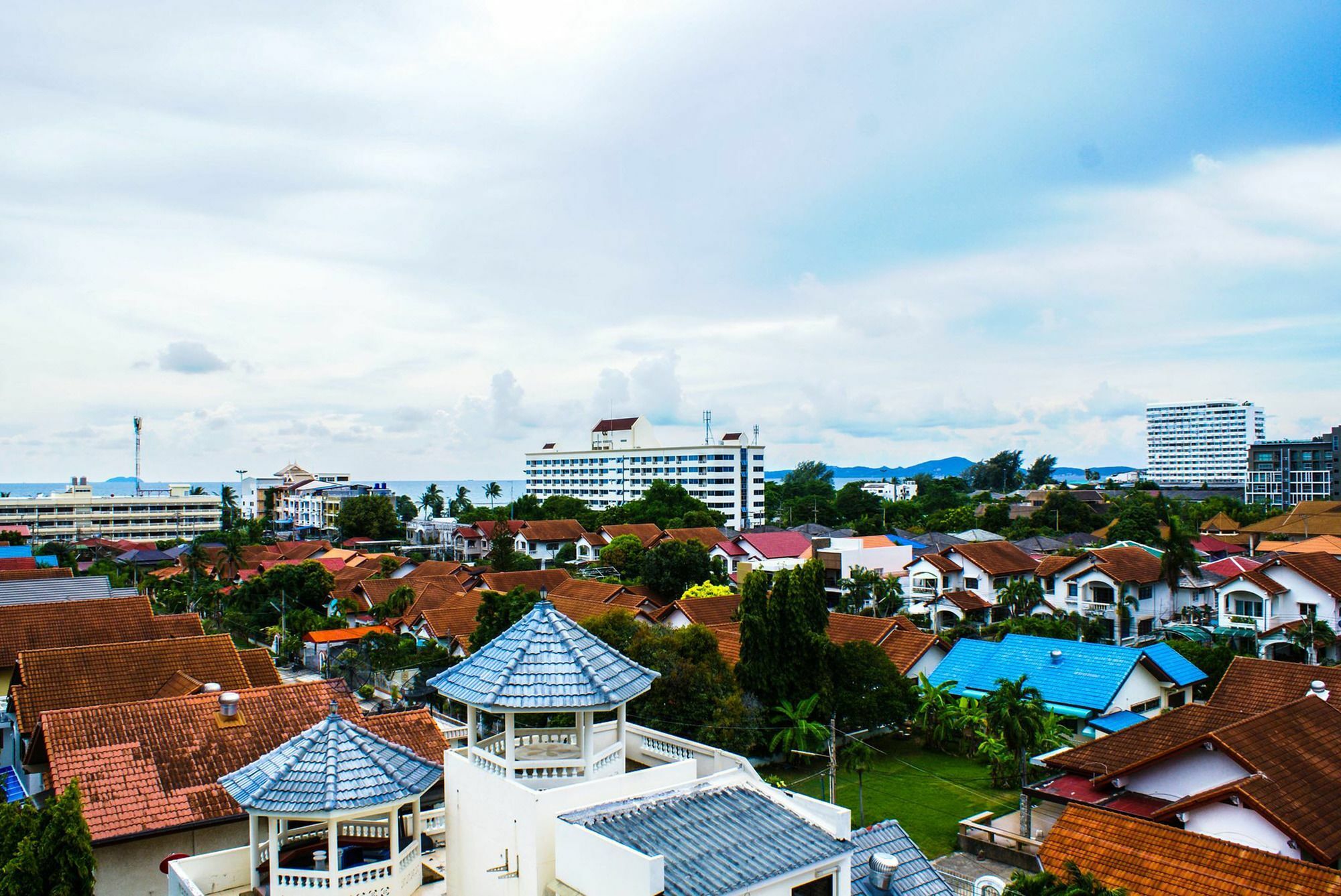 Hotel Acqua Jomtien 3*