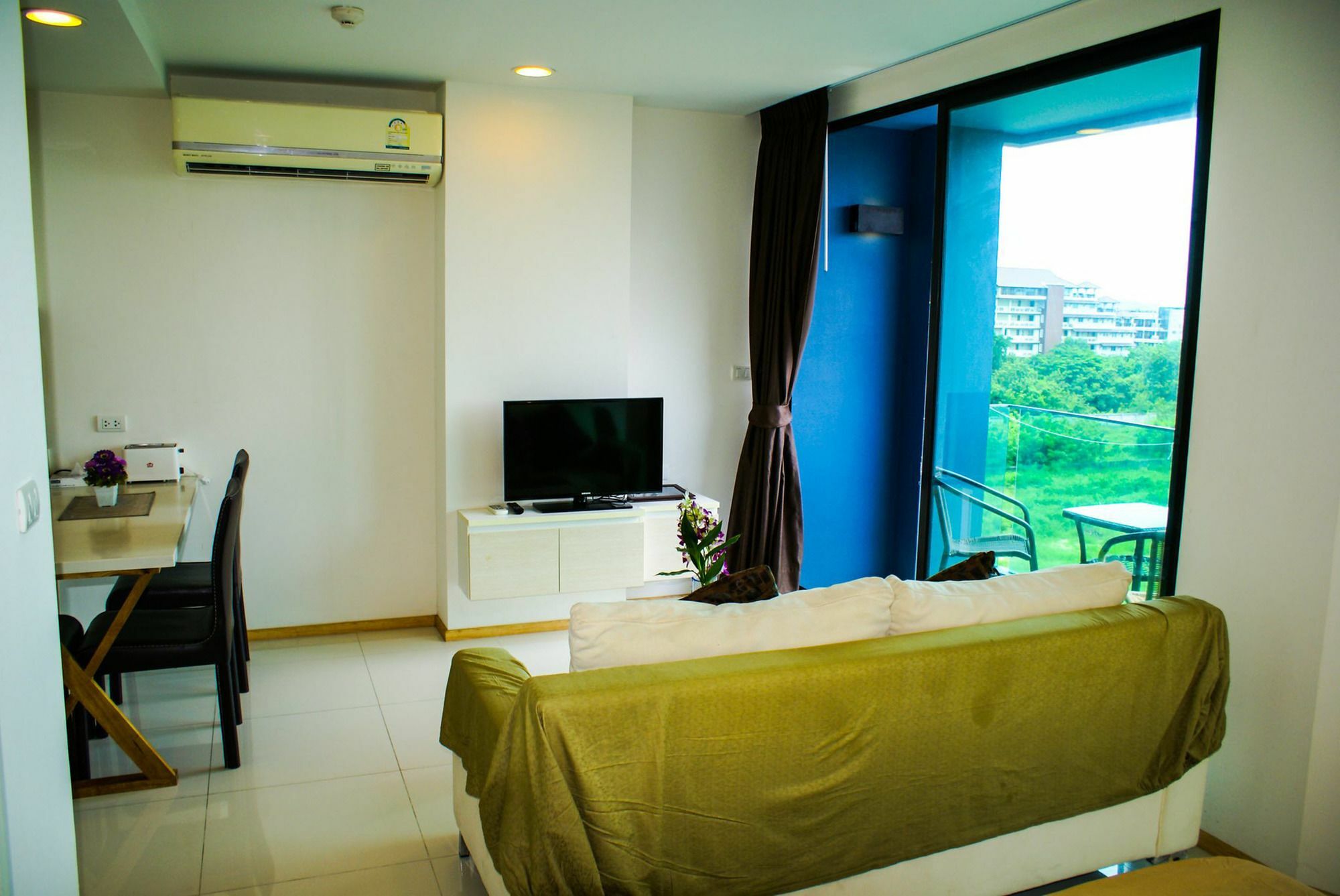Hotel Acqua Jomtien Pattaya
