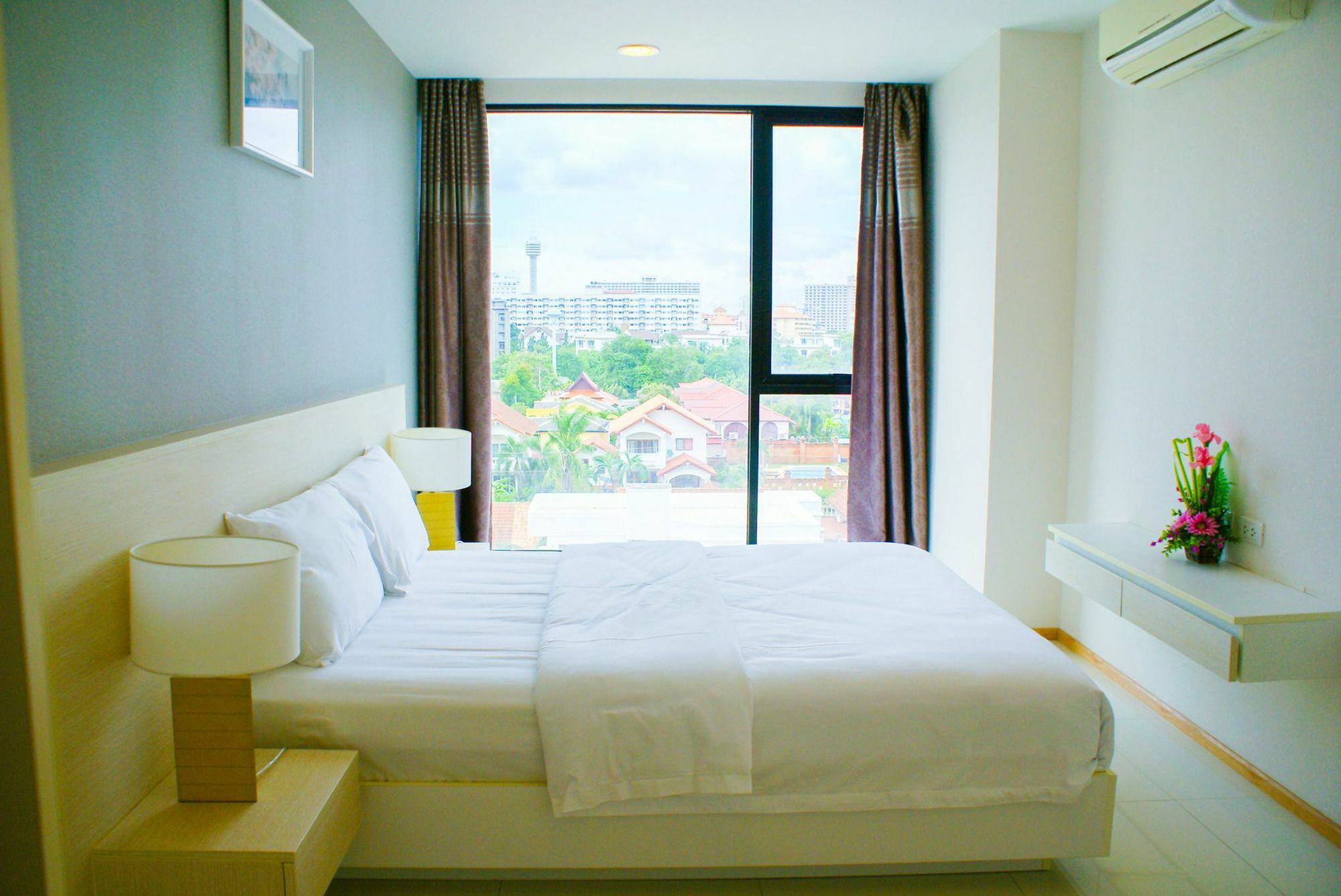 Hotel Acqua Jomtien 3*