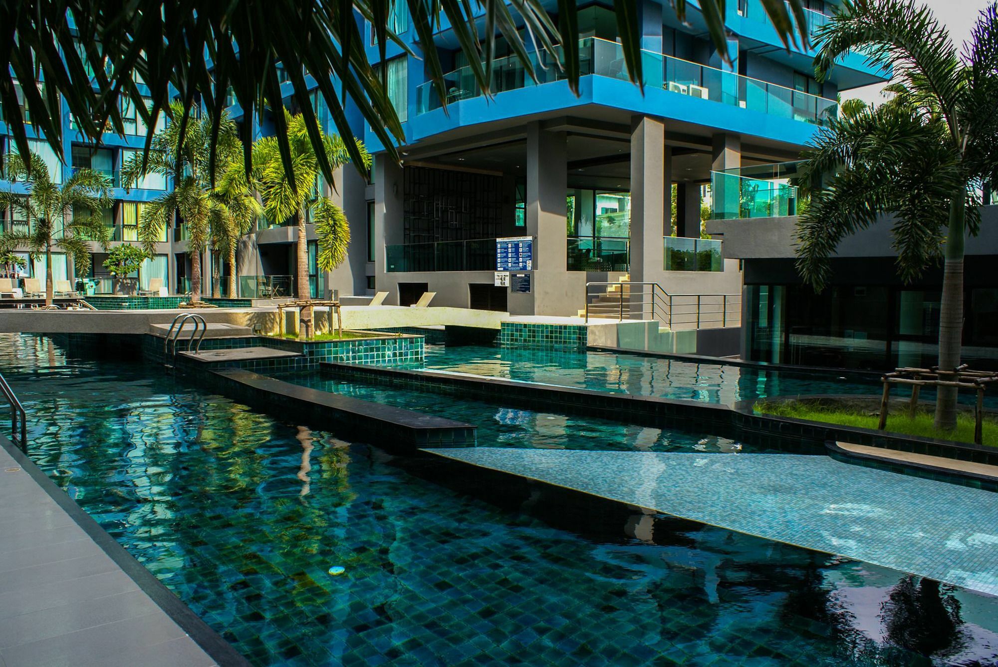 Acqua Jomtien Hotel